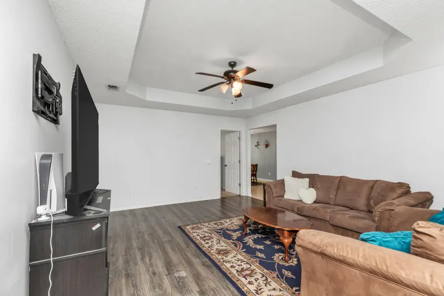 16 Cactus Road, Mary Esther, FL 32569 - #3