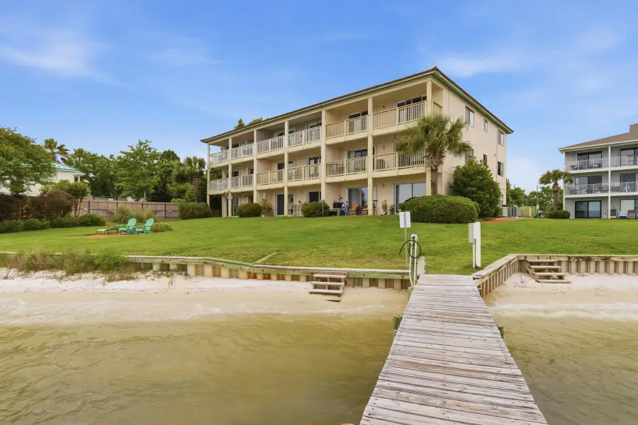 1695 W Hwy 98 #301, Mary Esther, FL 32569 - #2