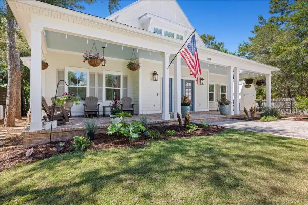 103 W Bayou Forest Drive, Freeport, FL 32439