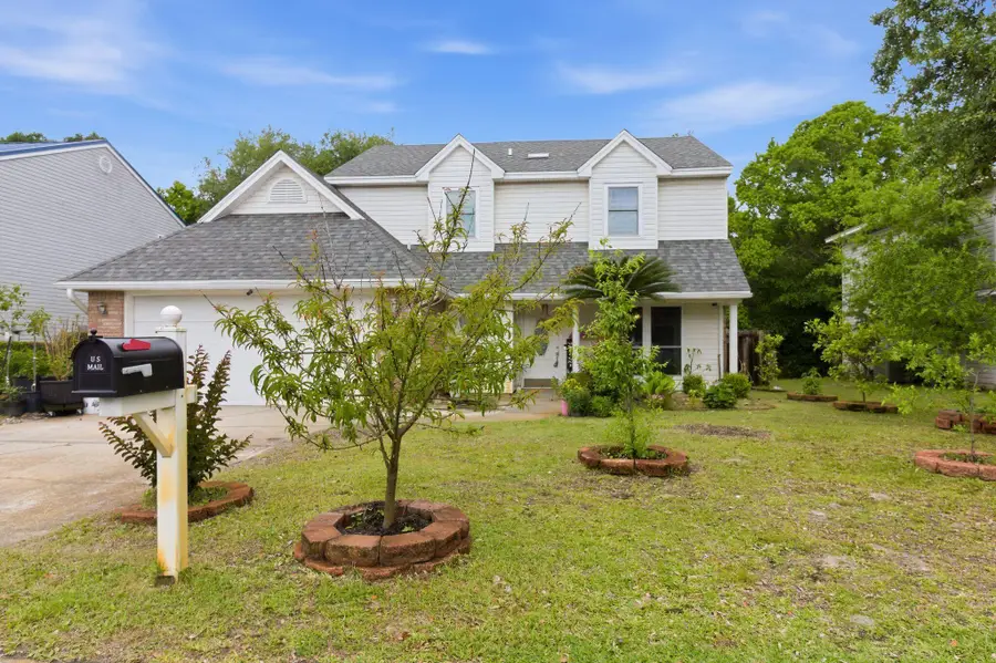 492 Spring Brook Lane, Mary Esther, FL 32569 - #2