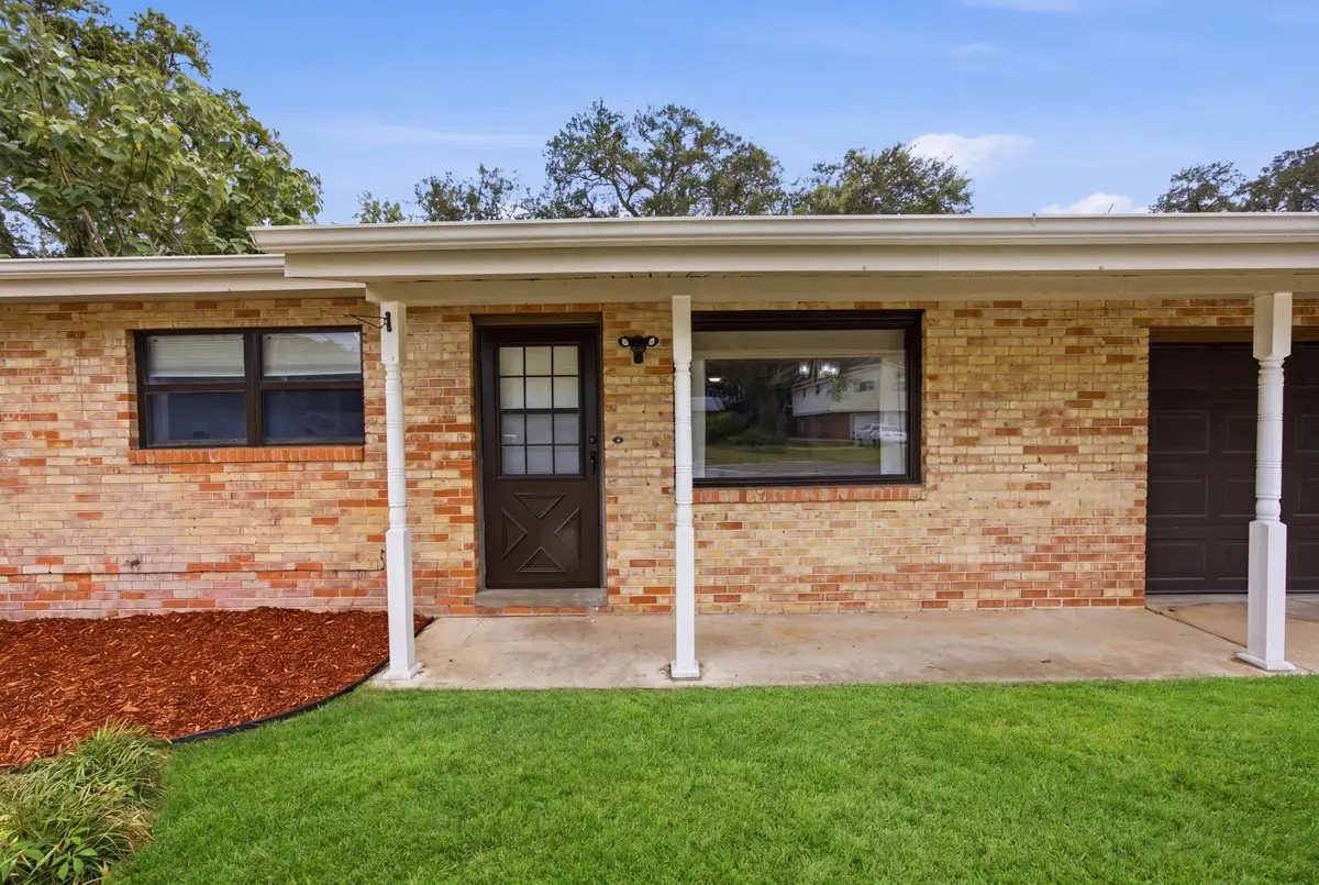 134 Virginia Drive, Fort Walton Beach, FL 32548 - #1