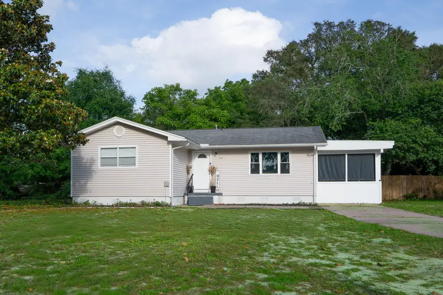 113 NW Maurice Avenue, Fort Walton Beach, FL 32548 - #3