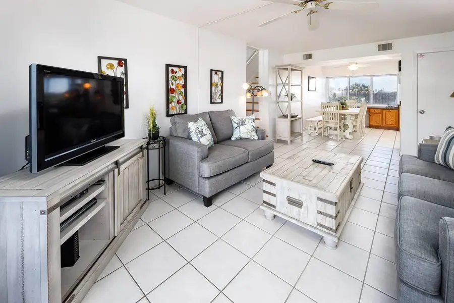 1530 SE Miracle Strip Parkway #112B, Fort Walton Beach, FL 32548 - #2