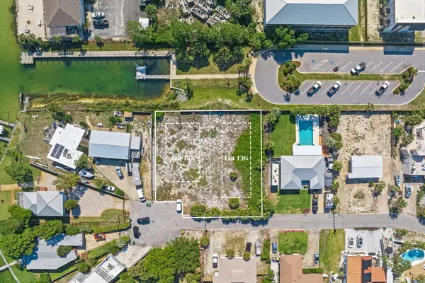 410 Cobia Avenue, Fort Walton Beach, FL 32548
