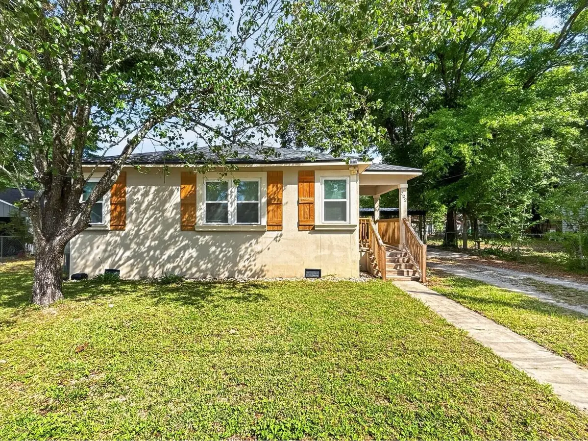 722 Powell Drive, Niceville, FL 32578 - #1