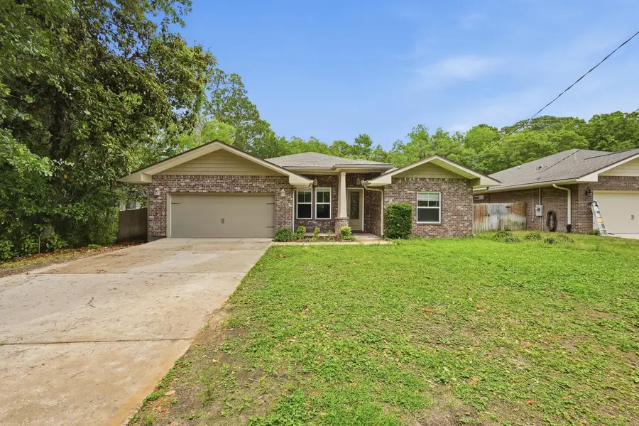 63 2nd Avenue, Shalimar, FL 32579 - #2