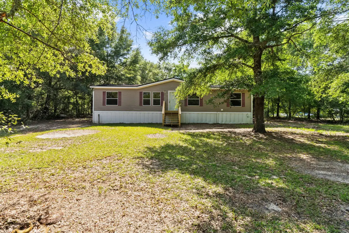 135 N Verdi Lane, Defuniak Springs, FL 32433 - #1
