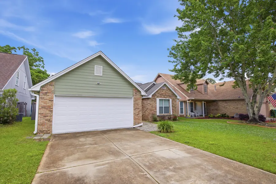344 Brookwood Boulevard, Mary Esther, FL 32569 - #2
