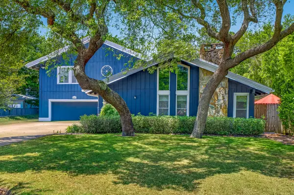 21 NE Wedgewood Lane, Fort Walton Beach, FL 32547
