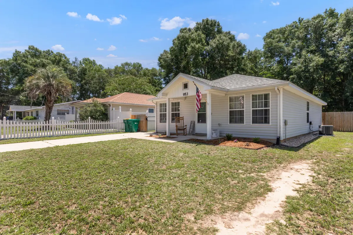 953 Mayo Trail, Crestview, FL 32536 - #1