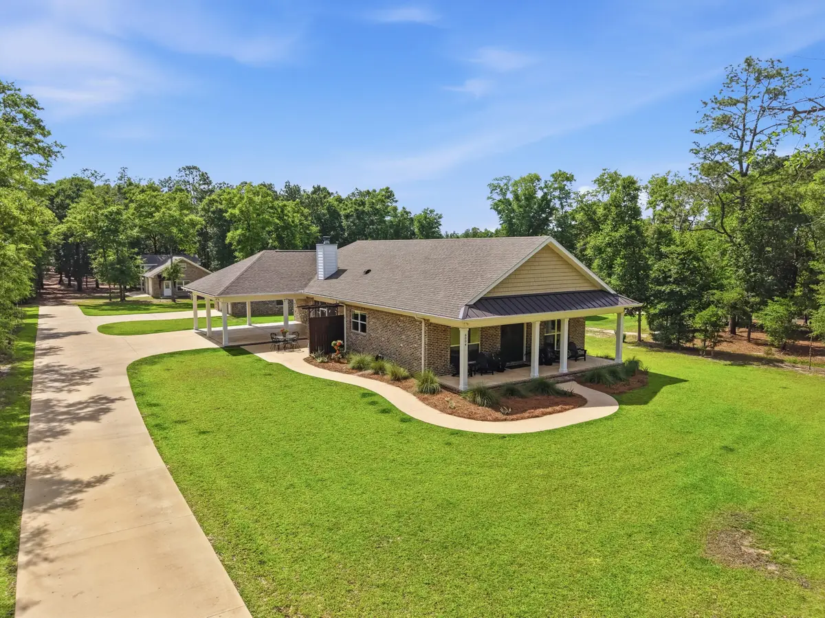 6004 Staff Road, Crestview, FL 32536 - #1