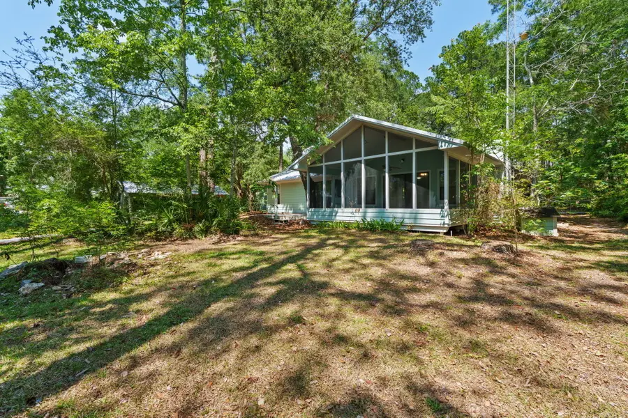 722 Mallet Bayou Road, Freeport, FL 32439 - #2