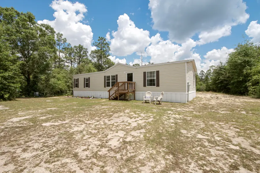 360 Michigan Lane, Defuniak Springs, FL 32433 - #2