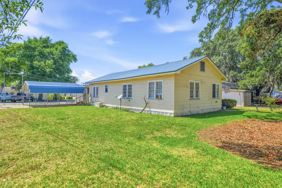 218 NE Troy Street, Fort Walton Beach, FL 32548 - #2