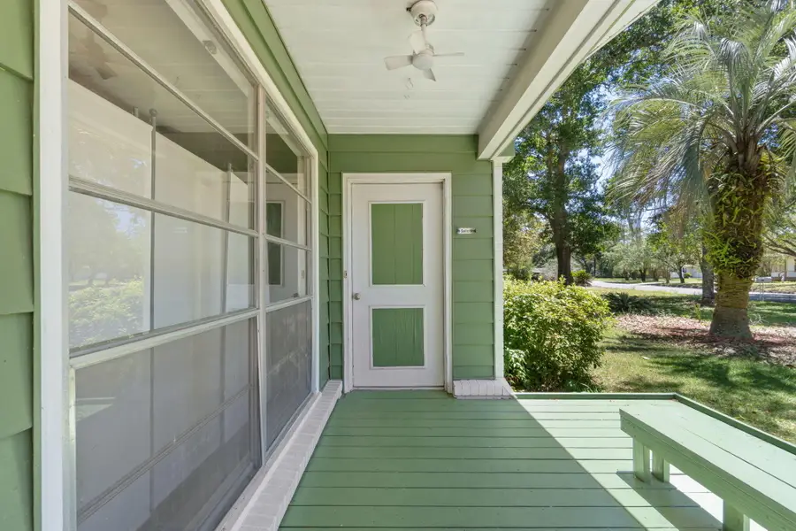 28 Magnolia Drive, Mary Esther, FL 32569 - #3