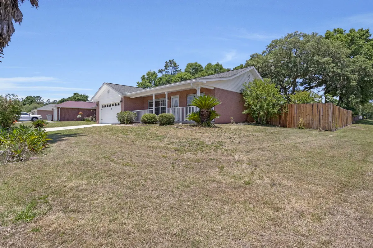 6646 Woodbury Forest Drive, Milton, FL 32583 - #1