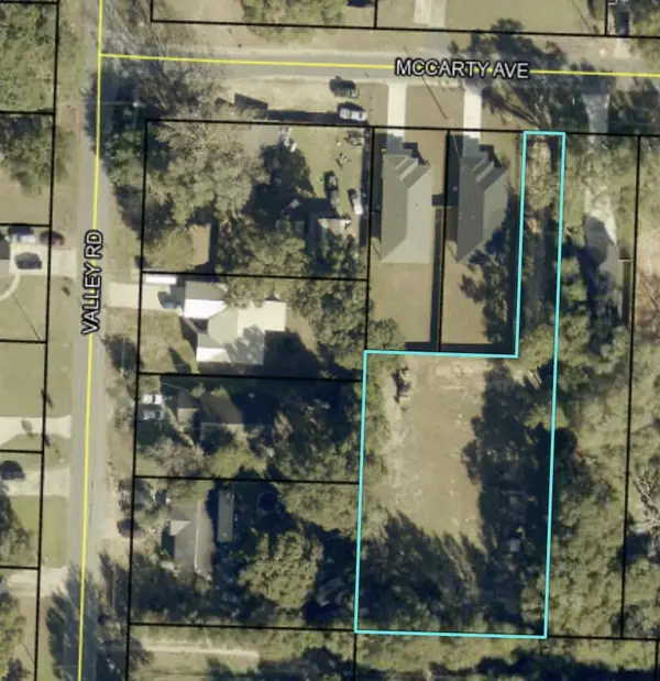 2932 Mccarty Avenue, Crestview, FL 32539