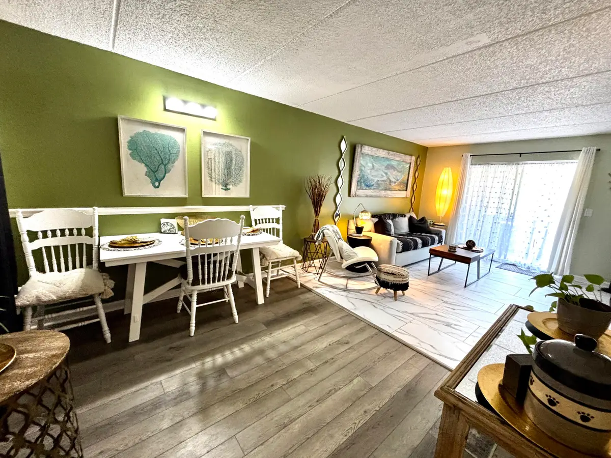 209 W Miracle Strip Parkway #D204, Mary Esther, FL 32569 - #1