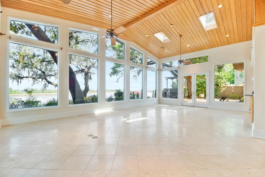 110 Highpoint Drive, Gulf Breeze, FL 32561 - #3