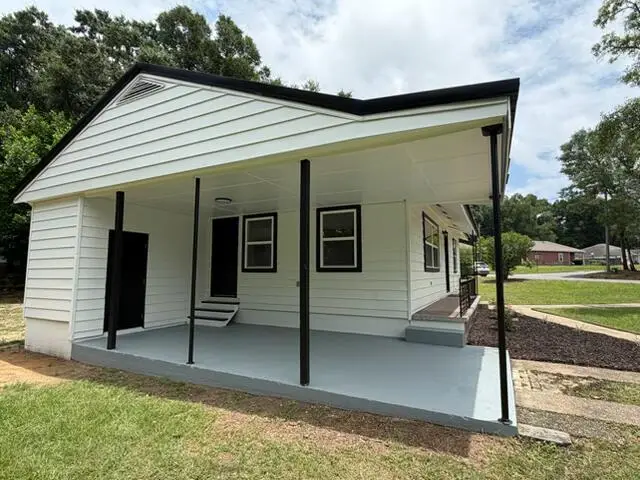 197 W North Avenue, Crestview, FL 32536 - #2
