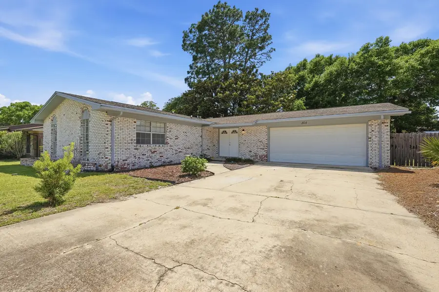 305 St. Andrews Drive, Niceville, FL 32578 - #2