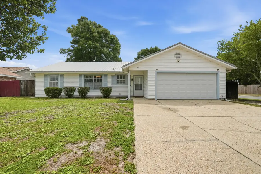 591 Brian Circle, Mary Esther, FL 32569 - #3
