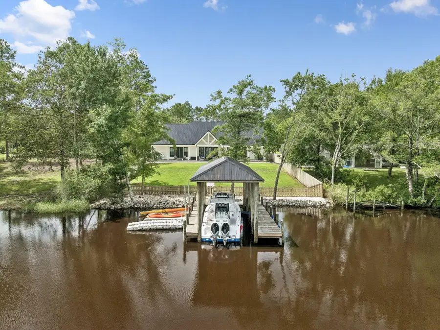 118 Waterside Lane, Freeport, FL 32439 - #3