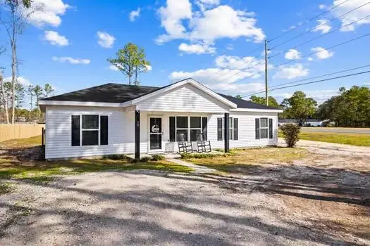 30 Lowery Road, Freeport, FL 32439