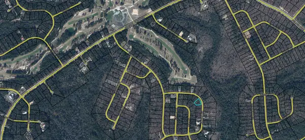 1565 Aldoro Circle, Chipley, FL 32428