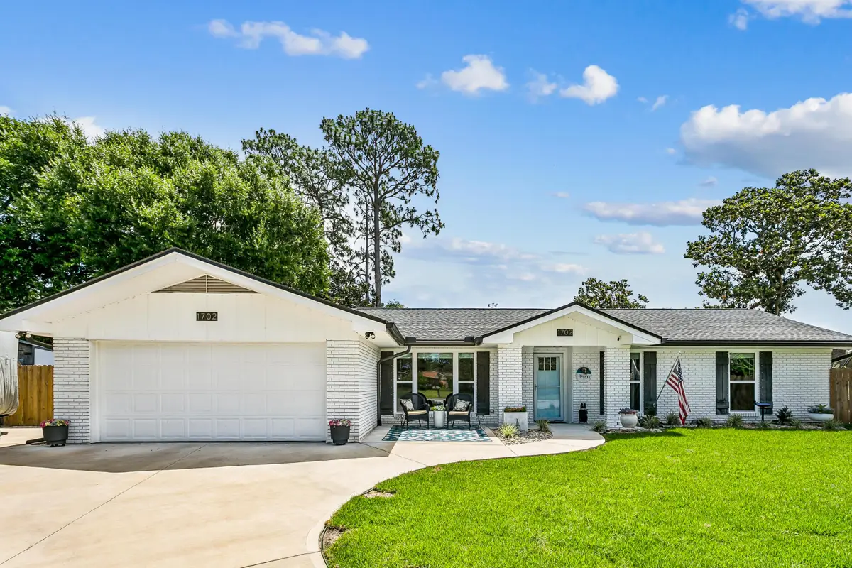 1702 Green Palm Circle, Niceville, FL 32578 - #1