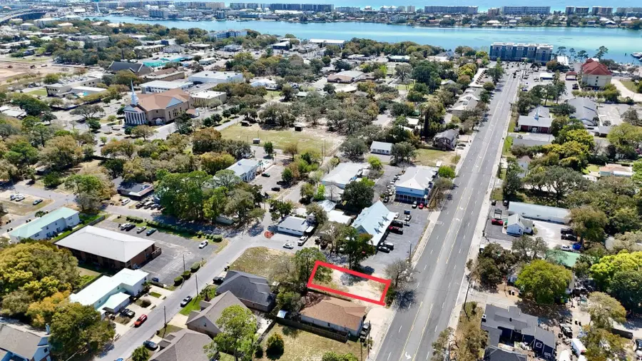 1 SE Birch Street, Fort Walton Beach, FL 32548 - #2