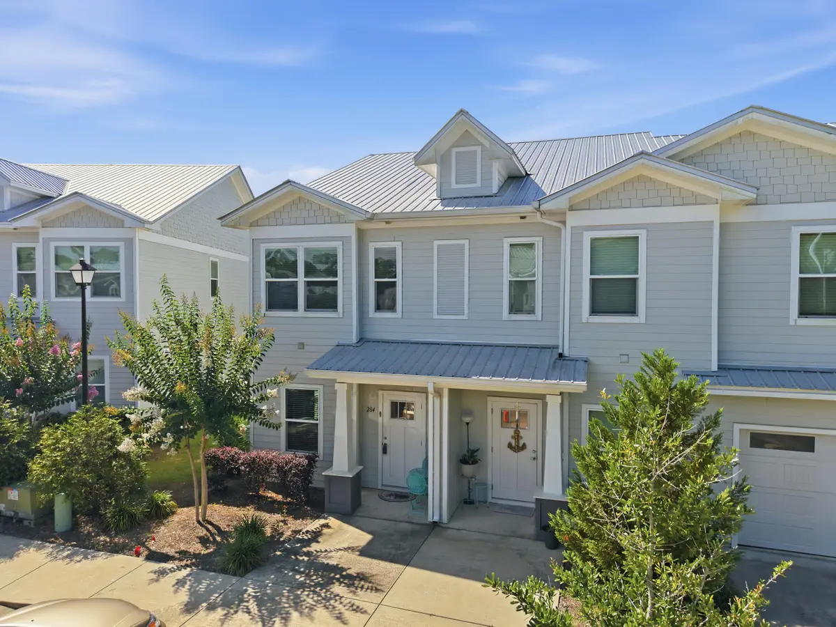 284 Date Palm Lane, Freeport, FL 32439 - #1