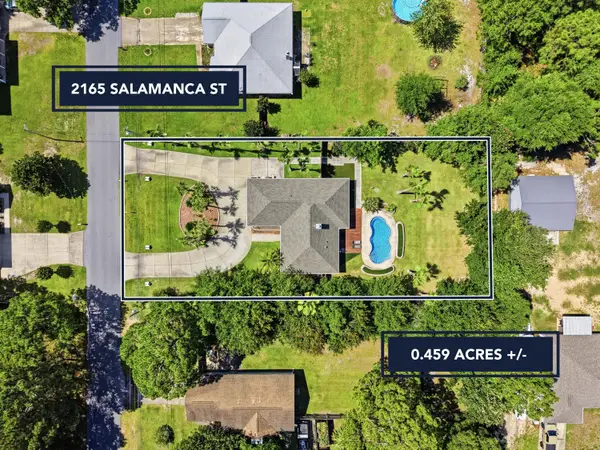 2165 Salamanca Street, Navarre, FL 32566
