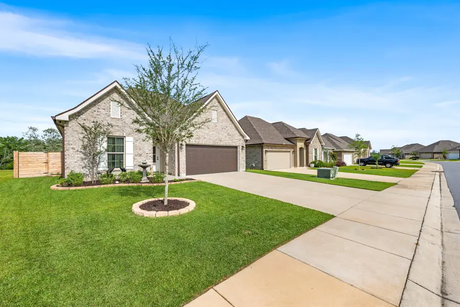 101 Hydrangea Boulevard, Freeport, FL 32439 - #3