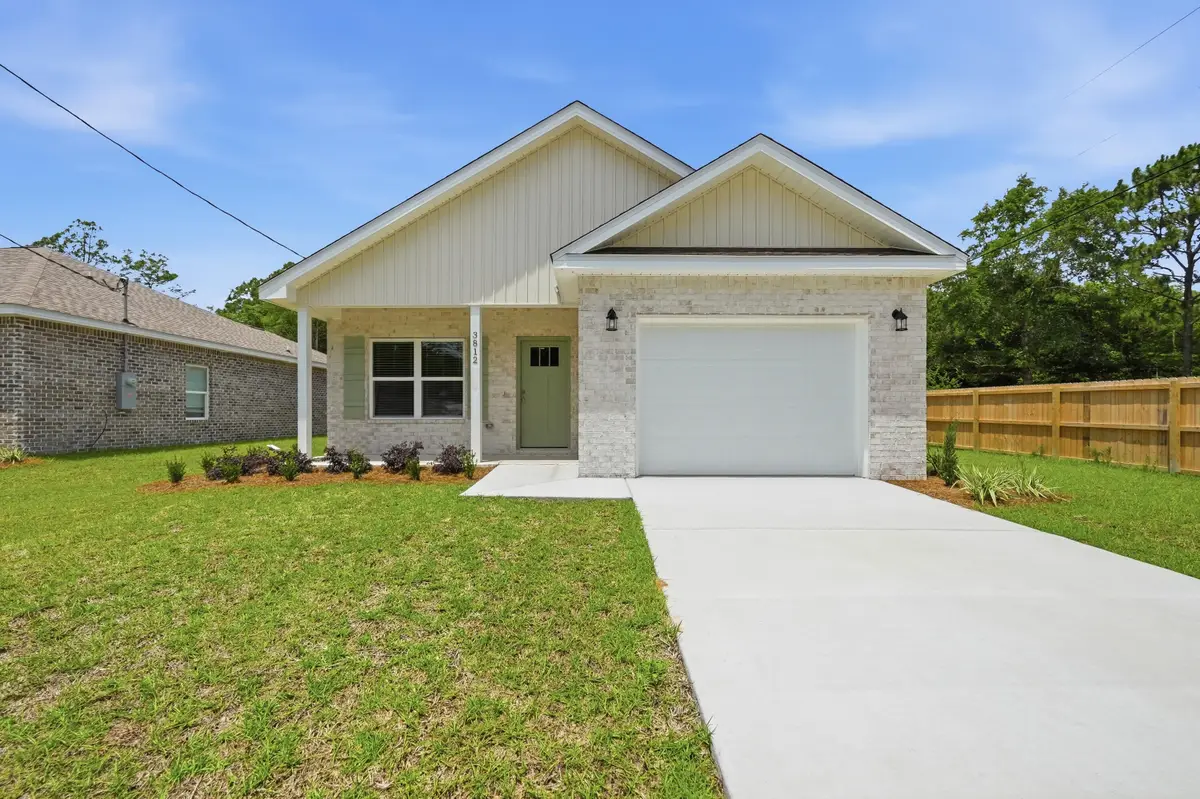 3812 Golden Acres Circle, Crestview, FL 32539 - #1