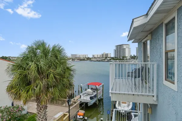 22 Moreno Point Road #15, Destin, FL 32541