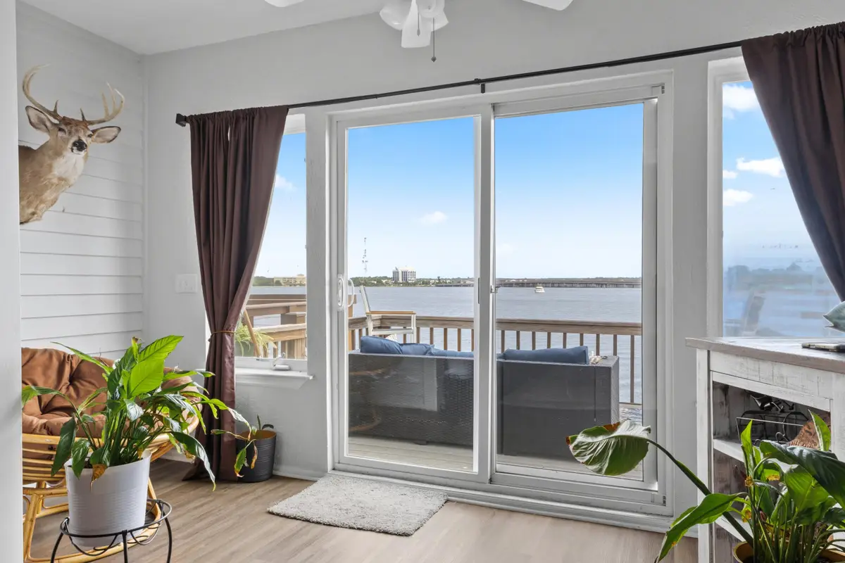 214 Snug Harbour Drive #20, Shalimar, FL 32579 - #1