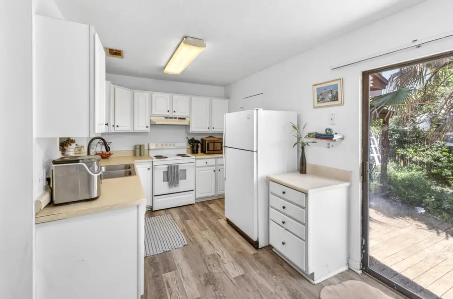 710 Legion Drive #B5, Destin, FL 32541 - #3