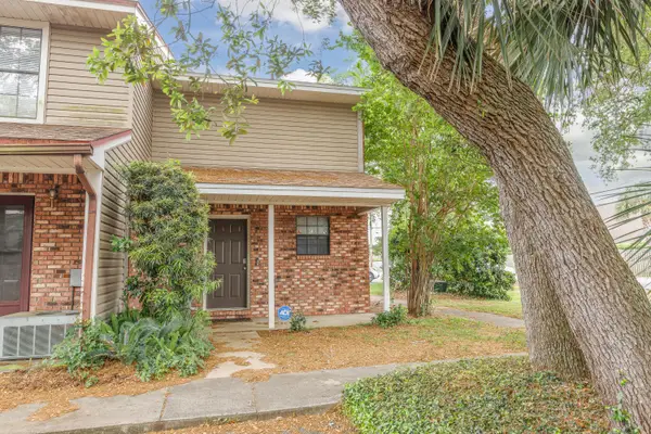 229 Carmel Drive #1, Fort Walton Beach, FL 32547