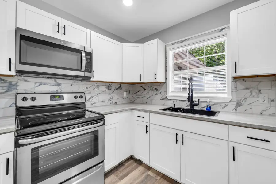 900 Bryn Mawr Boulevard, Mary Esther, FL 32569 - #2
