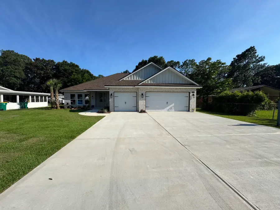 18 Walnut Avenue, Shalimar, FL 32579 - #2