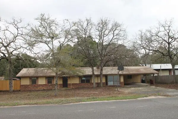 6047 Eden Square, Crestview, FL 32539 - #1