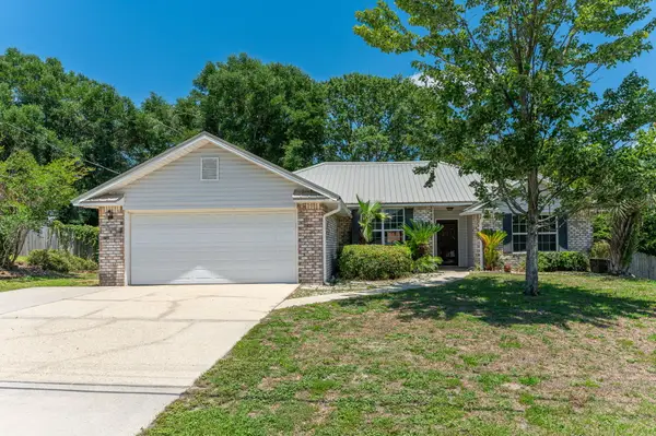 204 Villacrest Drive, Crestview, FL 32536