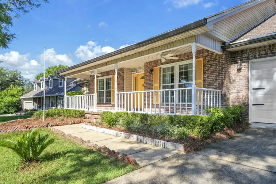 2319 Canal Drive, Niceville, FL 32578 - #2