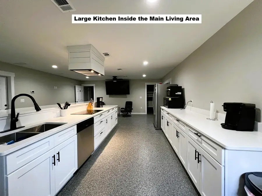 1622 Watson Road, Defuniak Springs, FL 32433 - #2
