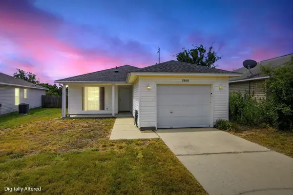 7660 Chablis Circle, Navarre, FL 32566