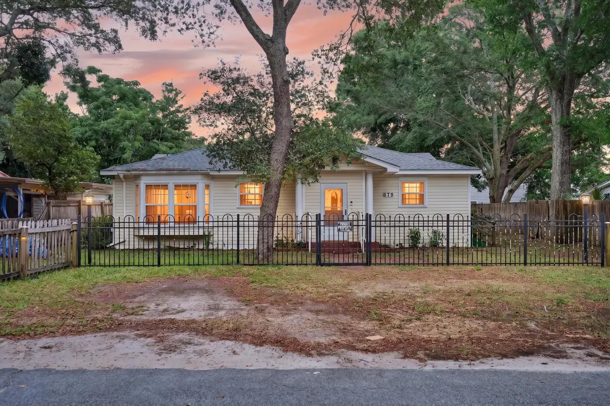 679 Anderson Drive, Fort Walton Beach, FL 32547 - #1