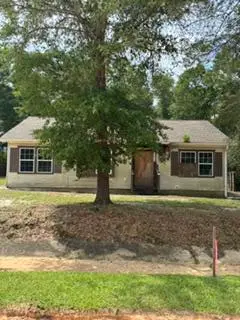 127 W Orange Blossom Avenue, Defuniak Springs, FL 32433 - #1