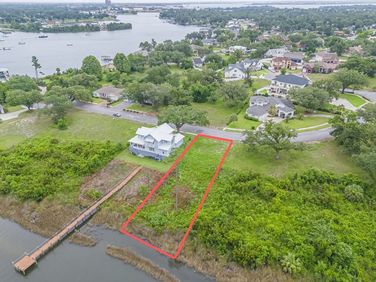 1112 Cove Pointe Drive, Panama City, FL 32401 - #1