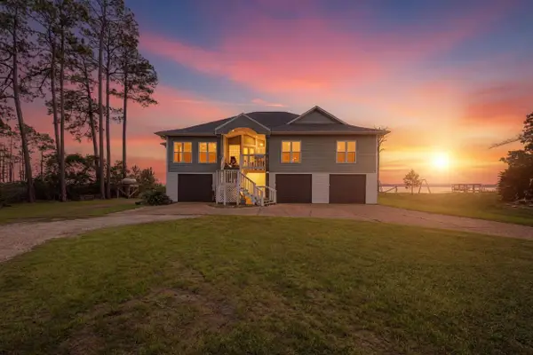 4501 Bayside Drive, Milton, FL 32583